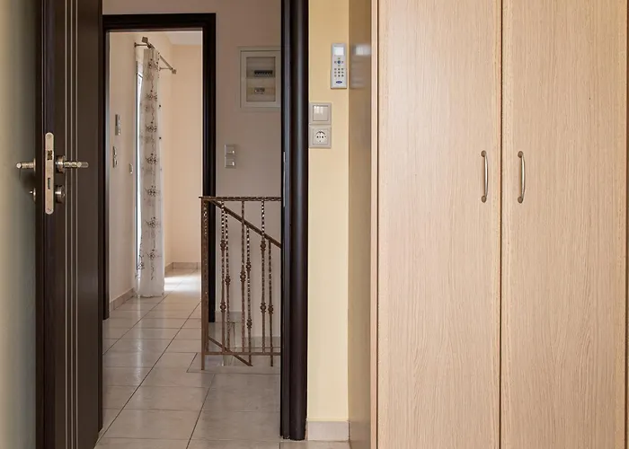 Ionian Mare Feriehus Lakíthra