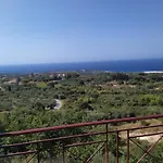 Ionian Mare 度假居 *