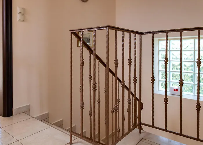 Ionian Mare * Lakithra